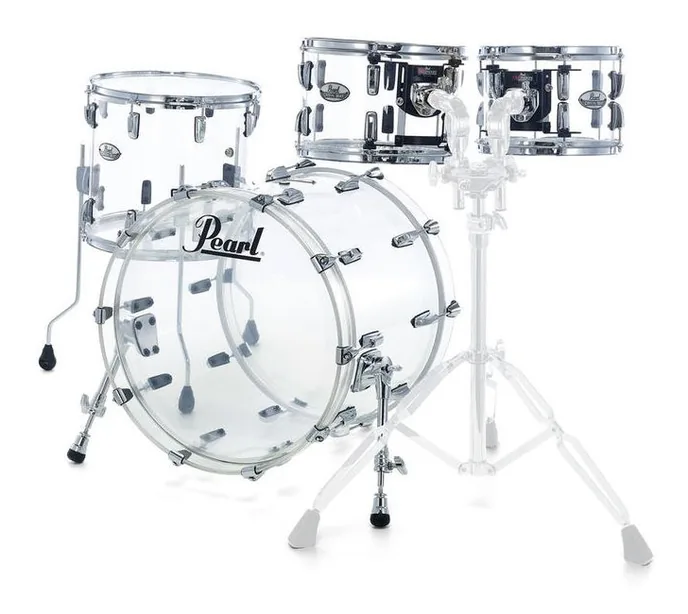 Pearl Crystal Beat Studio Clear, de face sur fond neutre