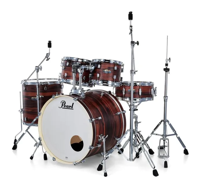 Pearl Decade Maple Standard Walnut, vue de près, de face
