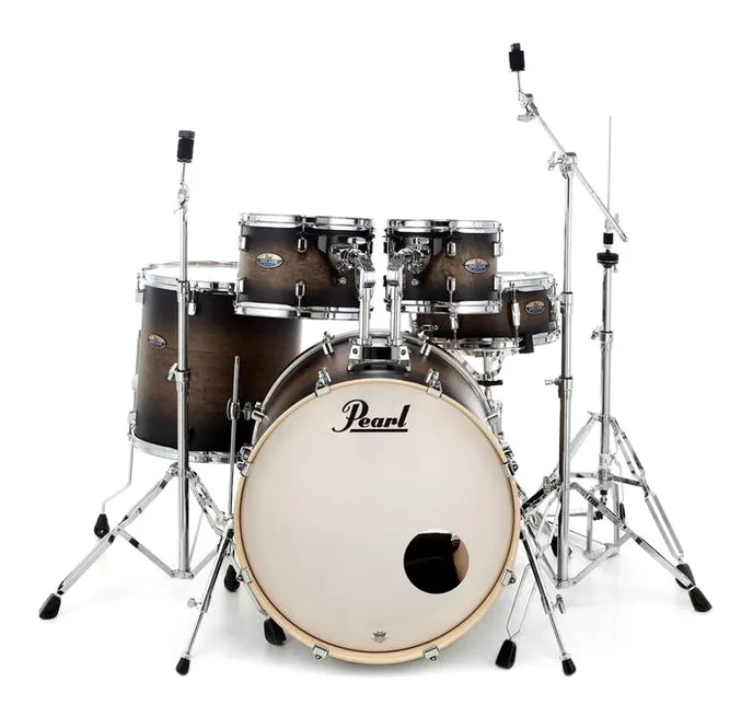 Pearl Decade Maple Studio BK Burst, de face sur fond neutre