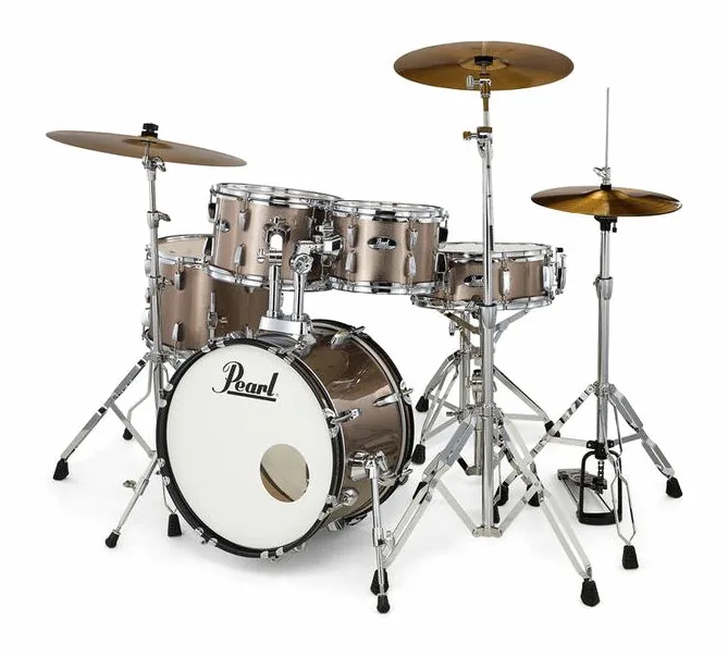 Pearl Roadshow 18" Plus Bronze Met., de face sur fond neutre