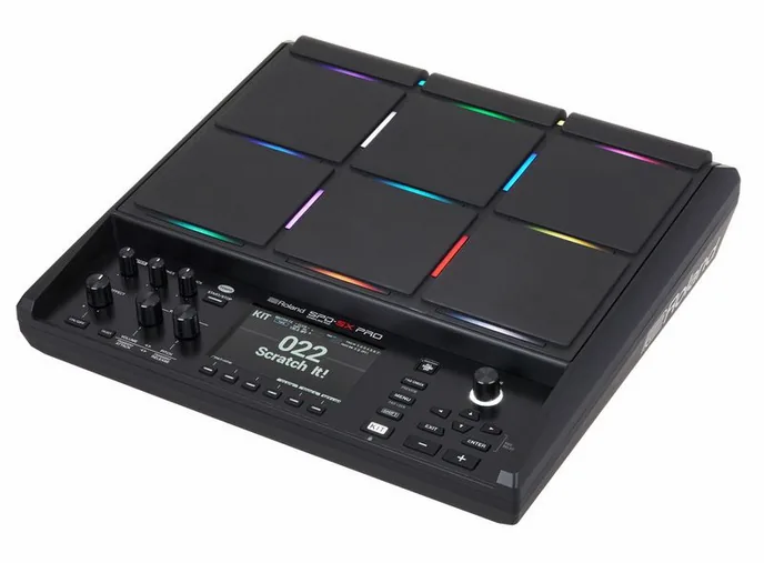 Roland SPD-SX PRO Sampling Pad, de face sur fond neutre