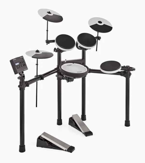 Roland TD-02KV V-Drums Kit, sur fond neutre, photo 3