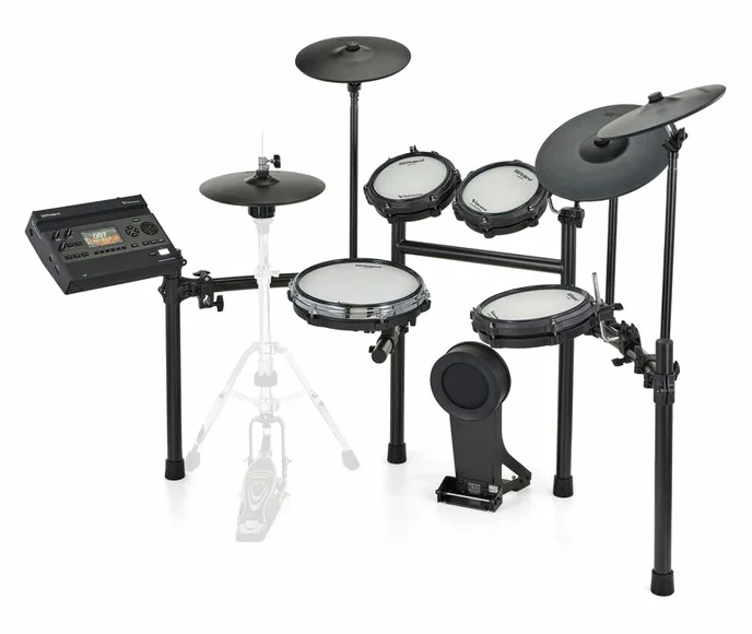 Roland TD316 V-Drum Kit, sur fond neutre