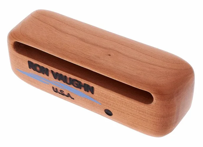 Ron Vaughn W-1.3 Piccolo Wood Block A6, sur fond neutre