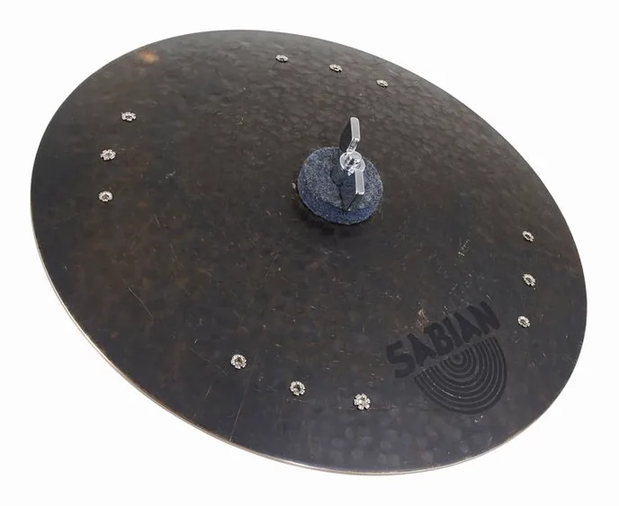 Sabian 10" HH Will Calhoun Alien Disc, de face sur fond neutre