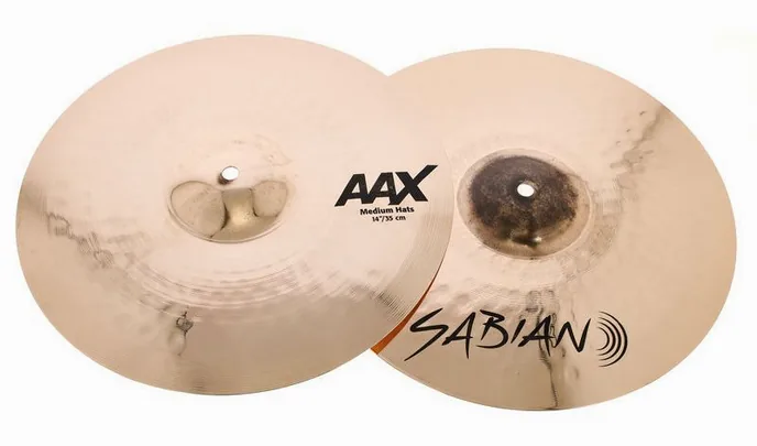 Sabian 14" AAX Medium Hi-Hat, vue de trois quarts, photo 2