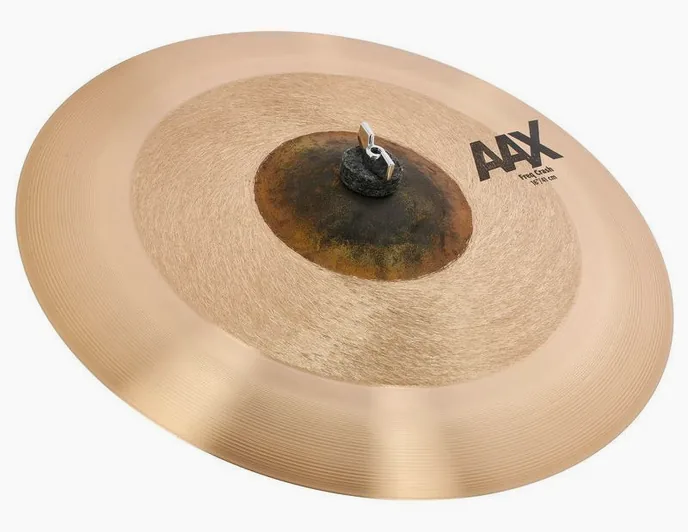 Sabian 16" AAX Freq Crash, vue de face