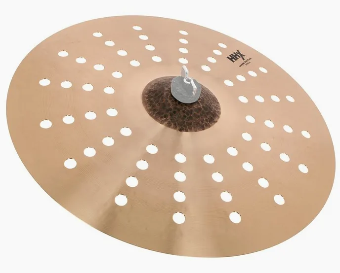 Sabian 16" HHX Complex Aero Crash, de face sur fond neutre