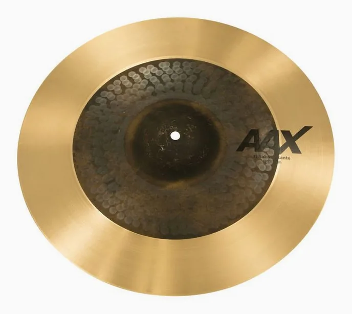 Sabian 18" AAX El Sabor Crash, de face sur fond neutre