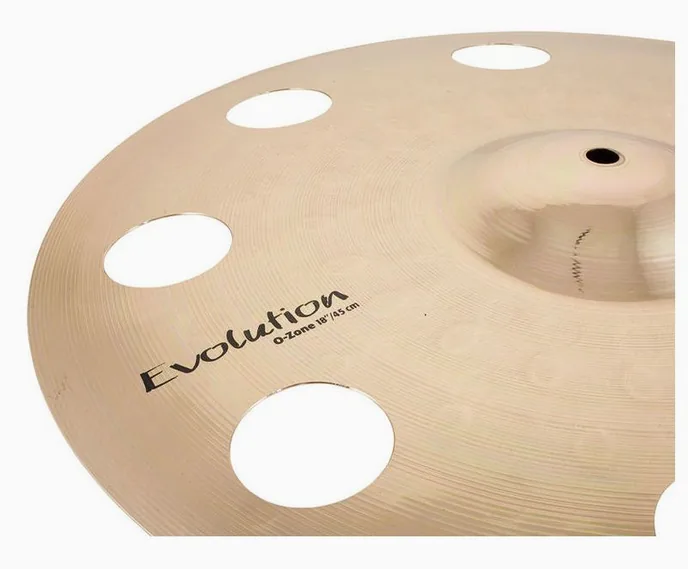 Sabian 18" HHX Evolution O-Zone Crash, vue de trois quarts, photo 3