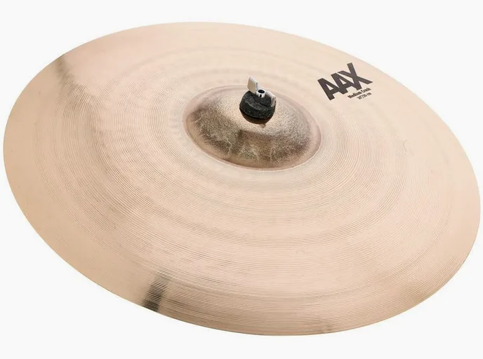 Sabian 20" AAX Medium Crash, vue de près, de face