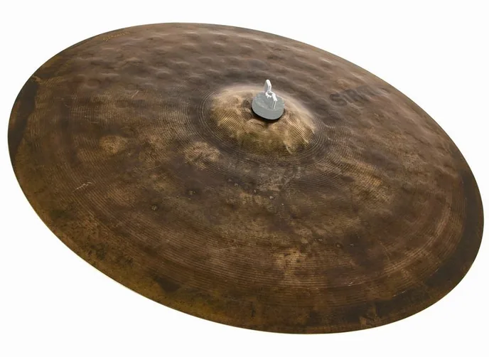Sabian 22" Stratus Dry Ride, de face sur fond neutre