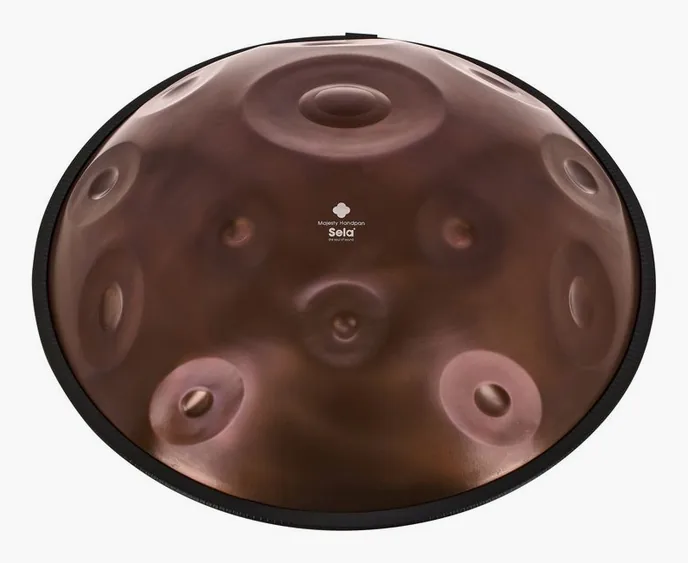 Sela Majesty Handpan E Amara 20 319, sur fond neutre