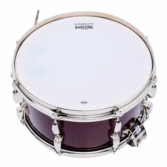 Slingerland 14"x07" Radio King Maple MG, de face sur fond neutre