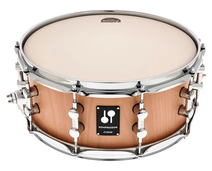 Sonor 14"x06" Kompressor Snare Beech, sur fond neutre