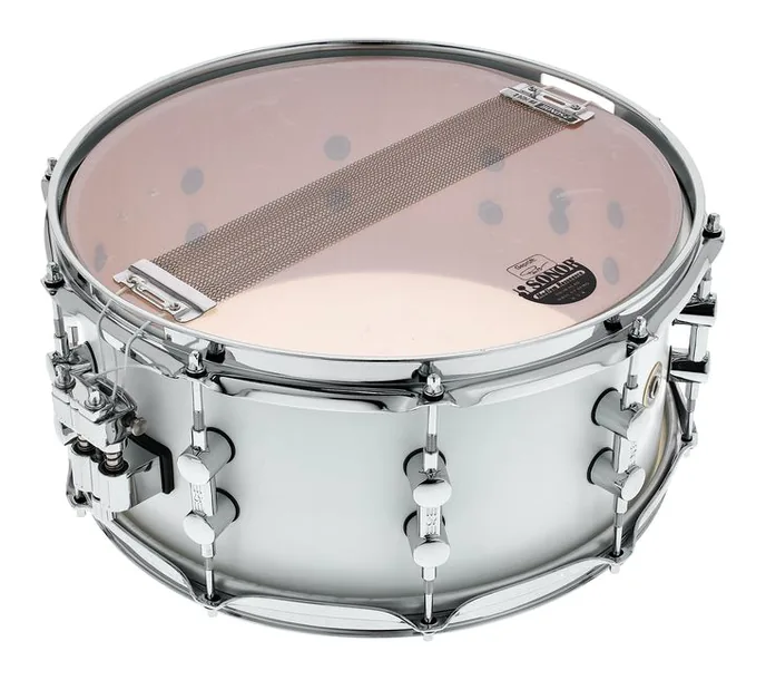 Sonor 14"x6.5" MOM. Snare Beech SPW, vue de trois quarts, photo 4