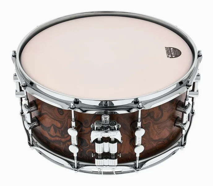 Sonor 14"x6.5" MOM. Snare Maple CBU, vue de trois quarts, photo 3