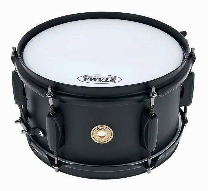 Tama 10"x5,5" Metalworks Bl. Steel, de face sur fond neutre