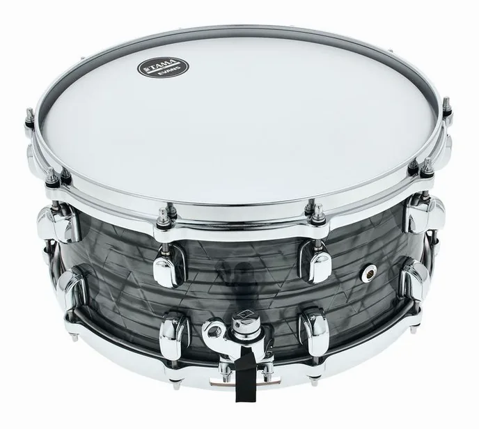 Tama 14"x6,5" Starcl. Walnut/B. CCO, vue de profil, photo 3