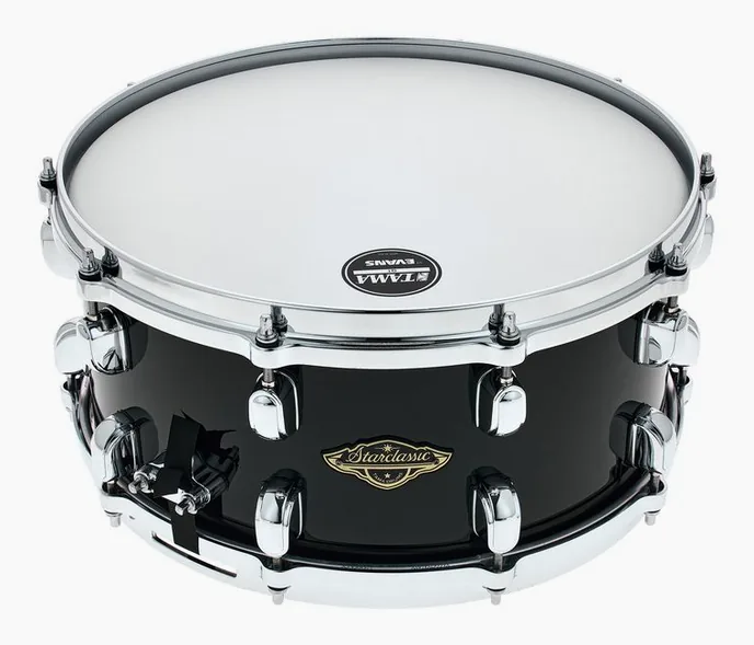 Tama 14"x6,5" Starcl. Walnut/B. PBK, vue de près, de face
