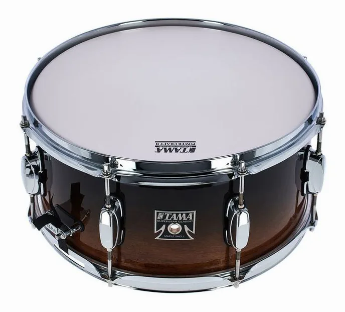 Tama 14"x6,5" Super. Classic SD CFF, de face sur fond neutre