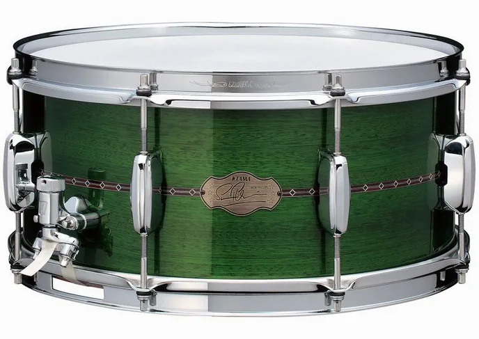 Tama 14"x6,5" SP1465 Simon Phillips, de face sur fond neutre