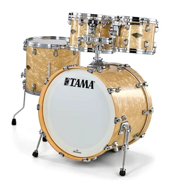 Tama Starcl. Walnut/Birch 4pcs -VMP, sur fond neutre