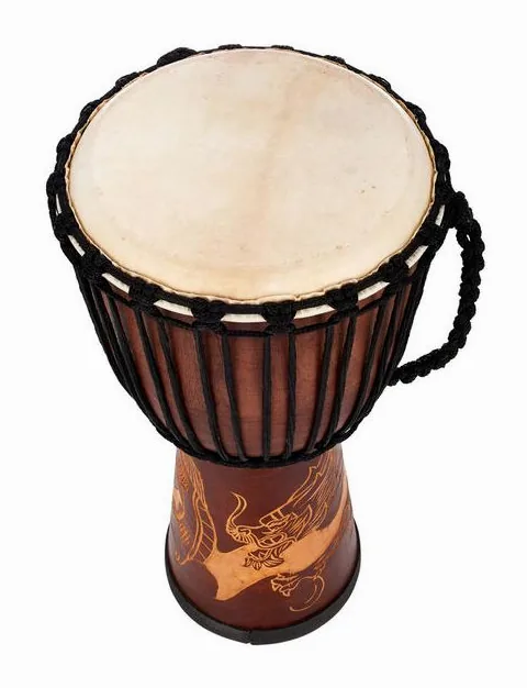 Terre Djembe Carved Dragon 60cm, vue de près, photo 4