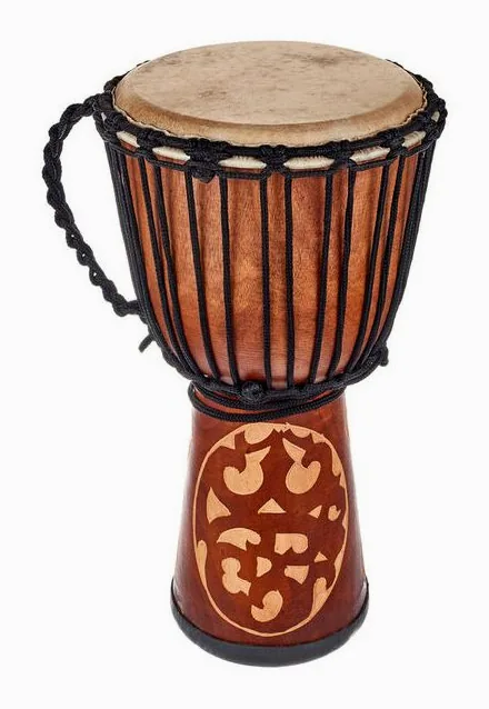 Terre Djembe Carved Ornament 50cm, vue de près, de face