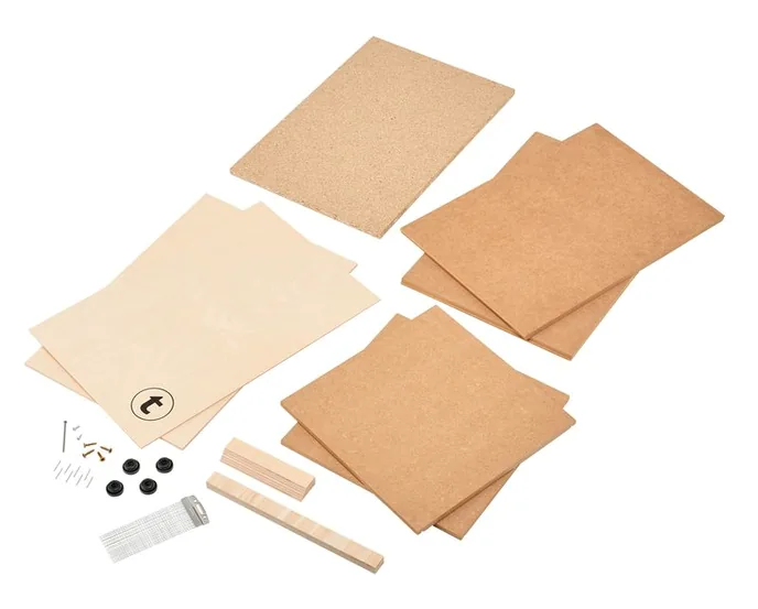 Thomann Cajon Construction Kit, de face sur fond neutre