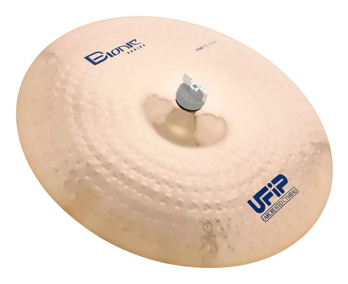 Ufip 16" Bionic Series Crash, sur fond neutre