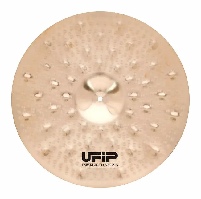 Ufip 18" Blast Extra Dry Crash, vue de face, photo 2
