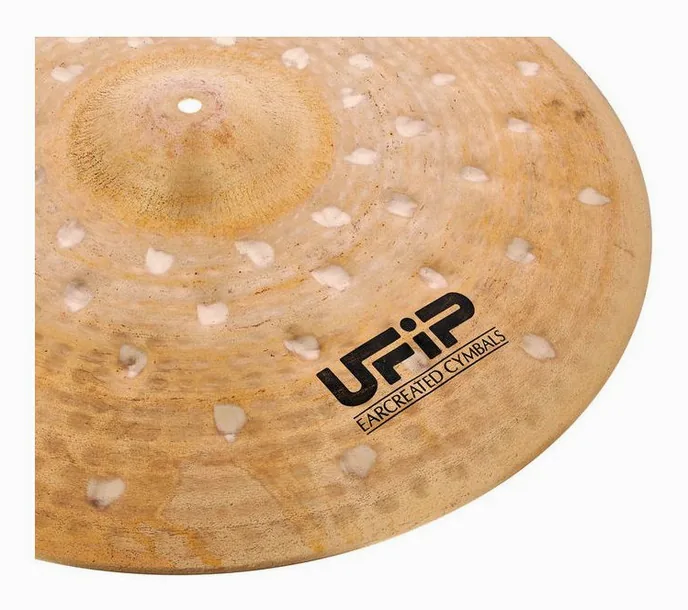 Ufip 20" Blast Extra Dry Crash, vue de trois quarts, photo 3