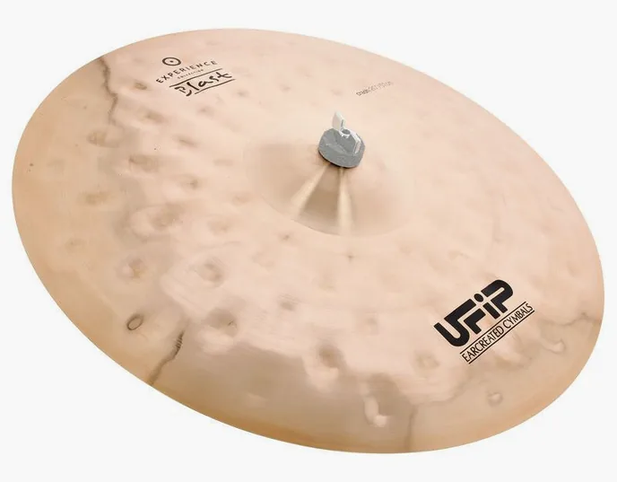 Ufip 20" Blast Series Crash, vue de face