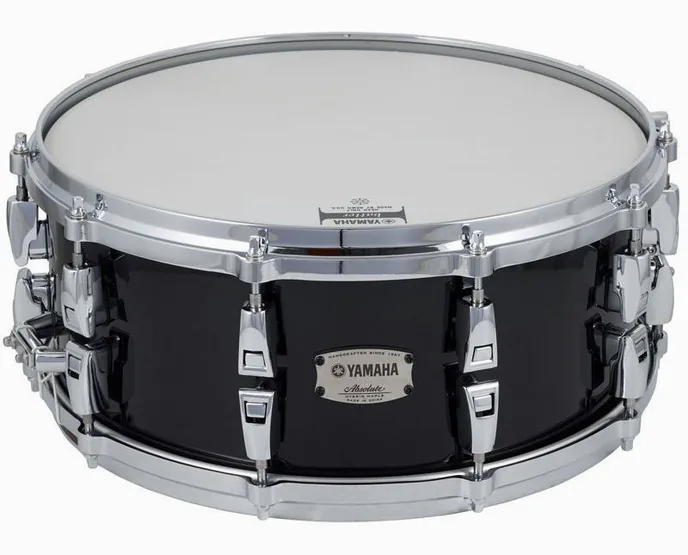 Yamaha 14"x06" Abs. Hybrid Snare -SOB, vue de face