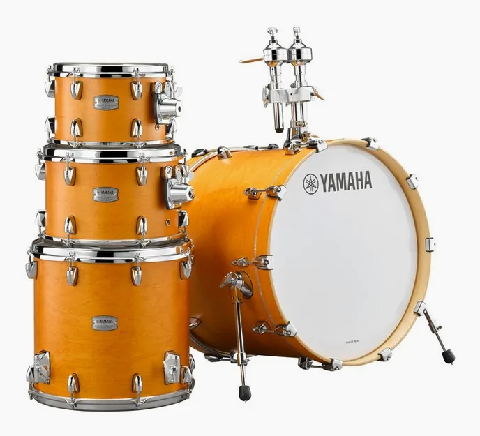 Yamaha 20" Tour Custom Set CS, de face sur fond neutre
