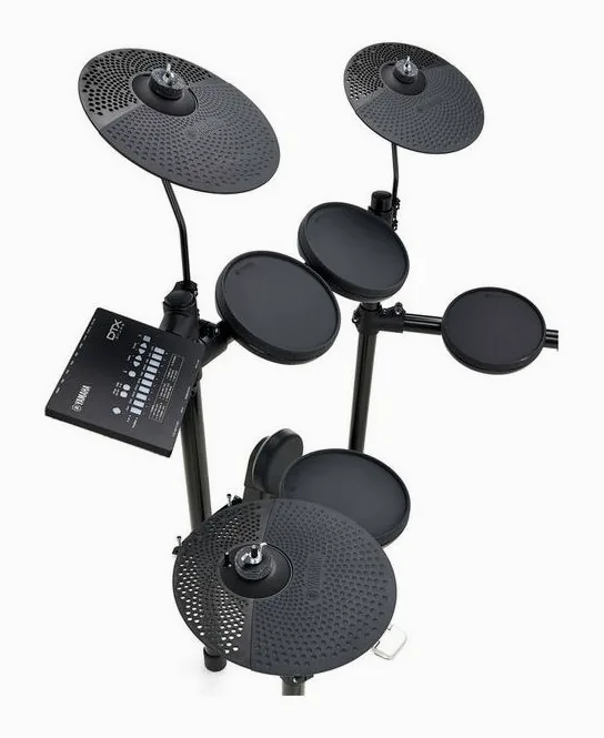 Yamaha DTX432K E-Drum Set, vue de trois quarts, photo 4
