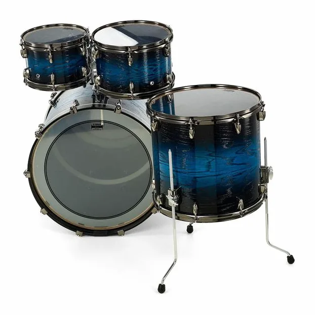 Yamaha Live Custom Hybrid Rock UIS, vue de trois quarts, photo 4