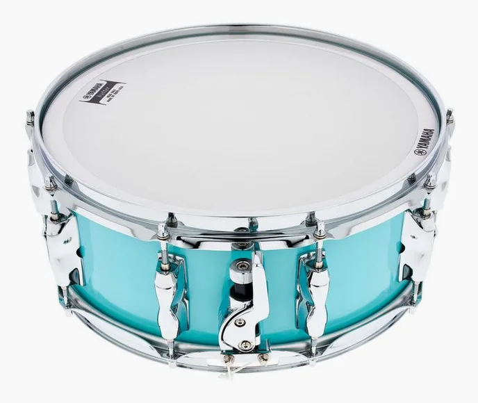 Yamaha 14"x5.5" Recording Custom SFG, vue de trois quarts, photo 2