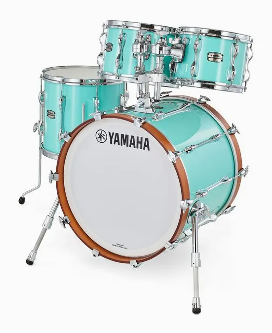Yamaha Recording Custom Studio SFG, de face sur fond neutre