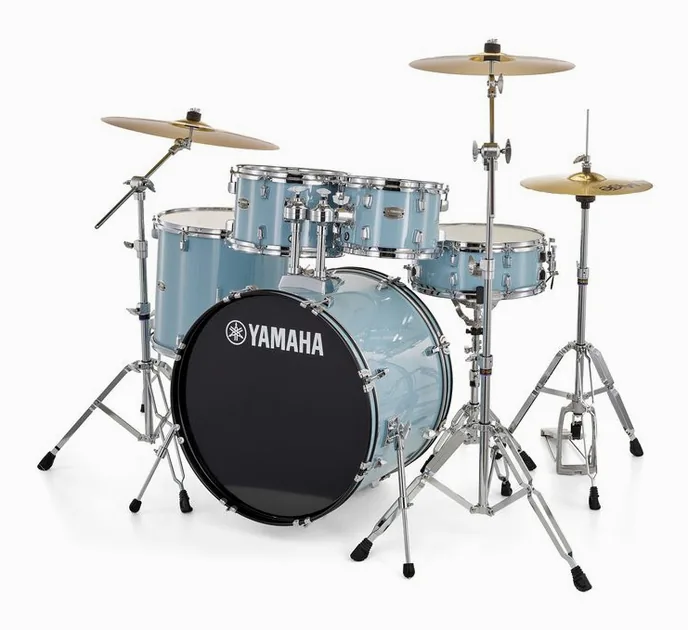Yamaha Rydeen Standard Pale Blue, sur fond neutre