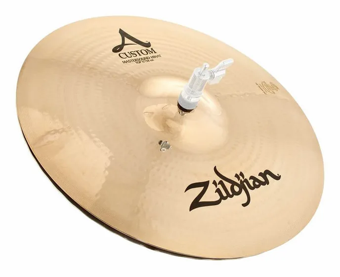 Zildjian 15" A-Custom Mastersound Hi-Ha, de face sur fond neutre