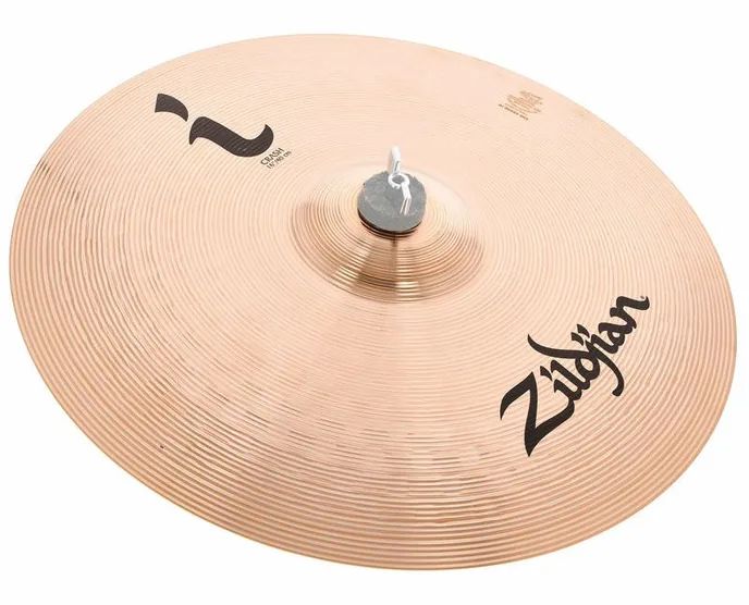 Zildjian 16" I Family Crash medium-thin, de face sur fond neutre