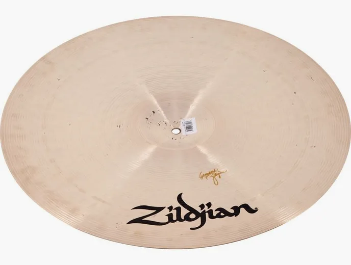 Zildjian 22" K Constantinople Low Ride, sur fond neutre, photo 2