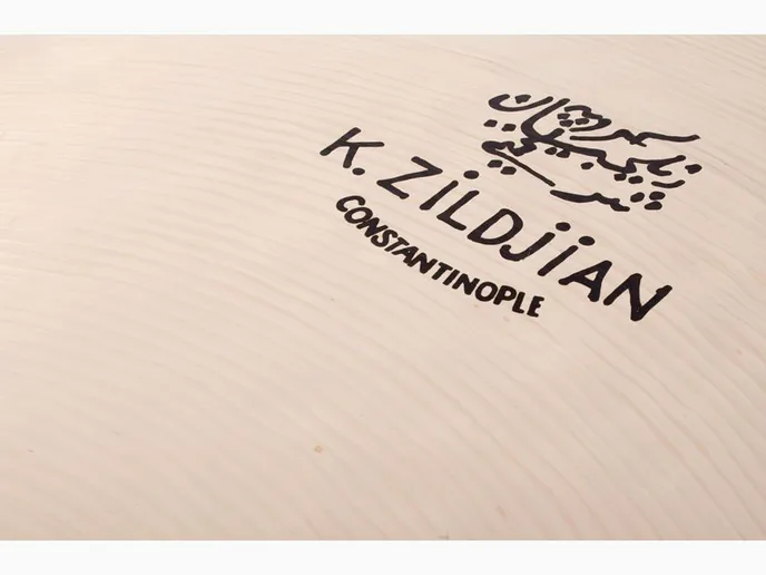 Zildjian 22" K Constantinople Low Ride, vue de trois quarts, photo 4