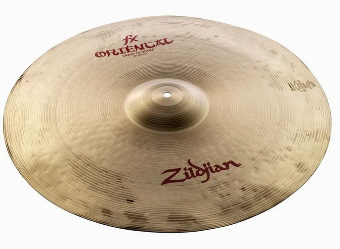 Zildjian 22" Oriental Crash of Doom, vue de près, de face