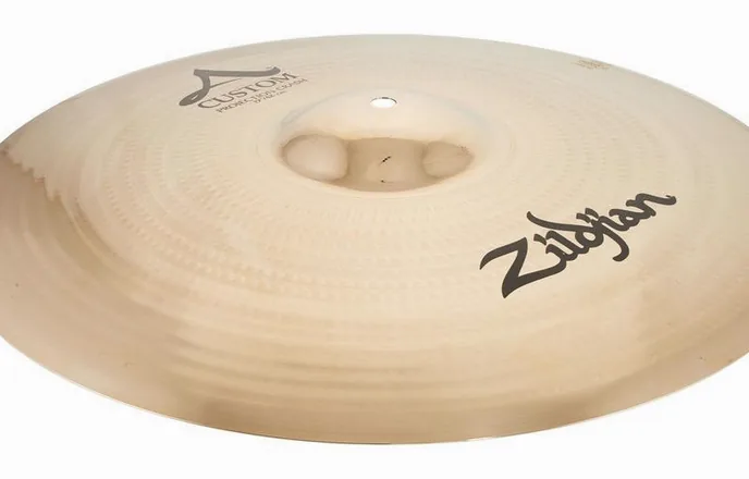 Zildjian 19" A-Custom Projection Crash, vue de trois quarts, photo 3