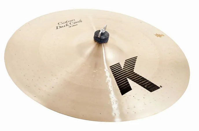 Zildjian 18" K-Custom Dark Crash, sur fond neutre