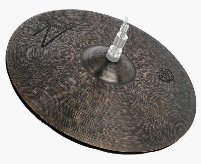 Zultan 14" Hi-Hat "dalge" Dark Matter, vue de près, de face