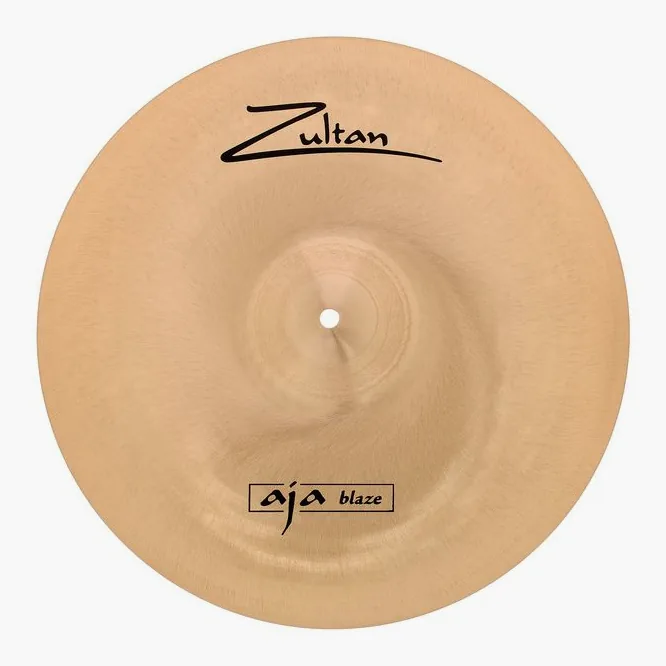 Zultan 16" Aja Blaze Crash, vue de face, photo 2